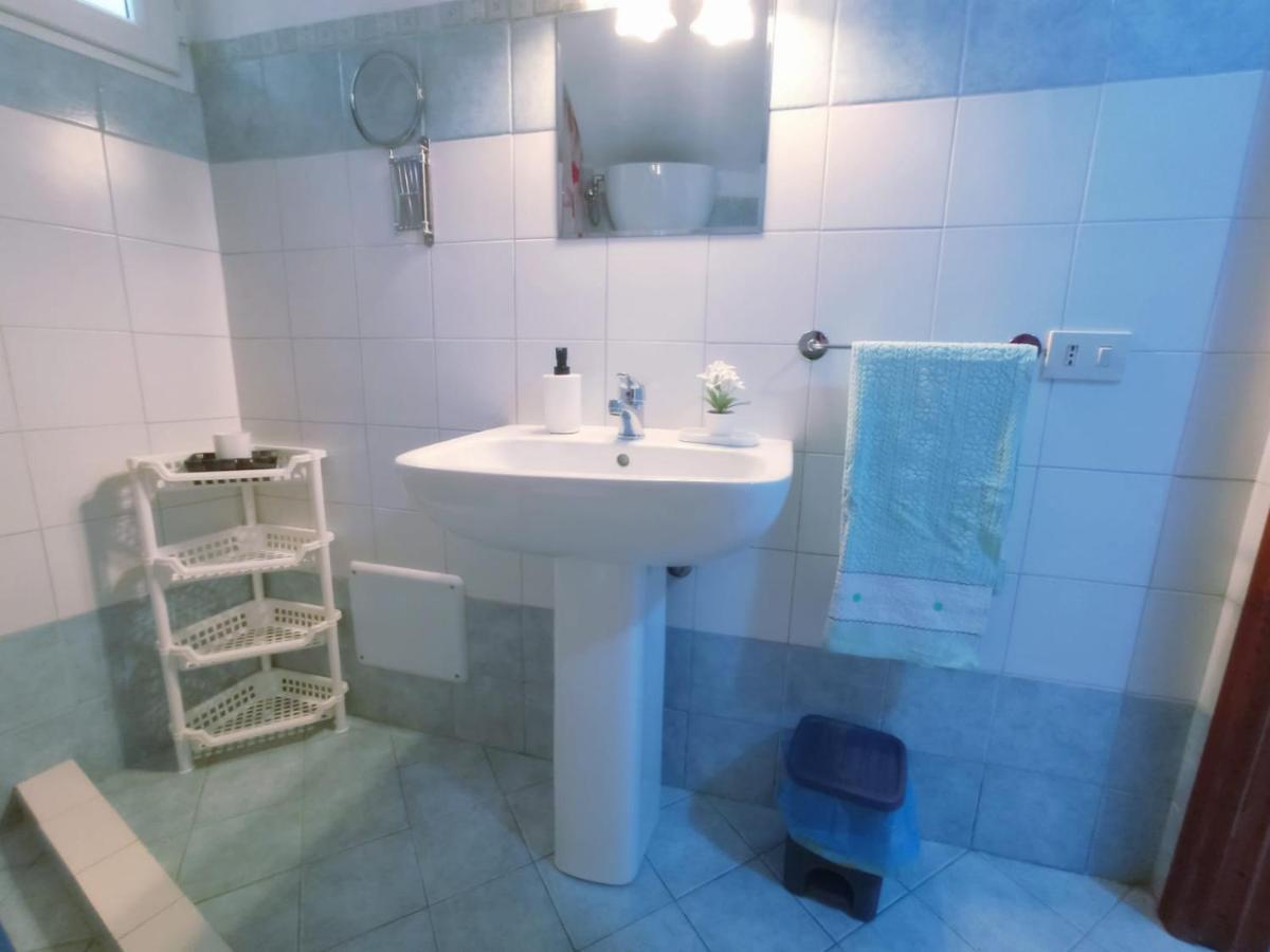 The Quiet House Villa Ponza Ngoại thất bức ảnh